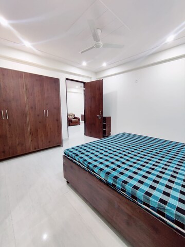 Bedroom in 2 BHK Builder Floor at Sector 57 – for Rent