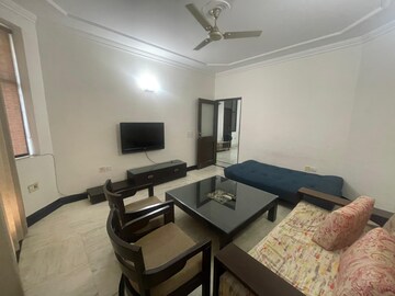 Living Room in 2 BHK Builder Floor at Ardee City, Sector 52 – for Rent