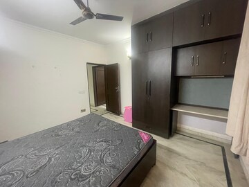 Bedroom in 2 BHK Builder Floor at Ardee City, Sector 52 – for Rent