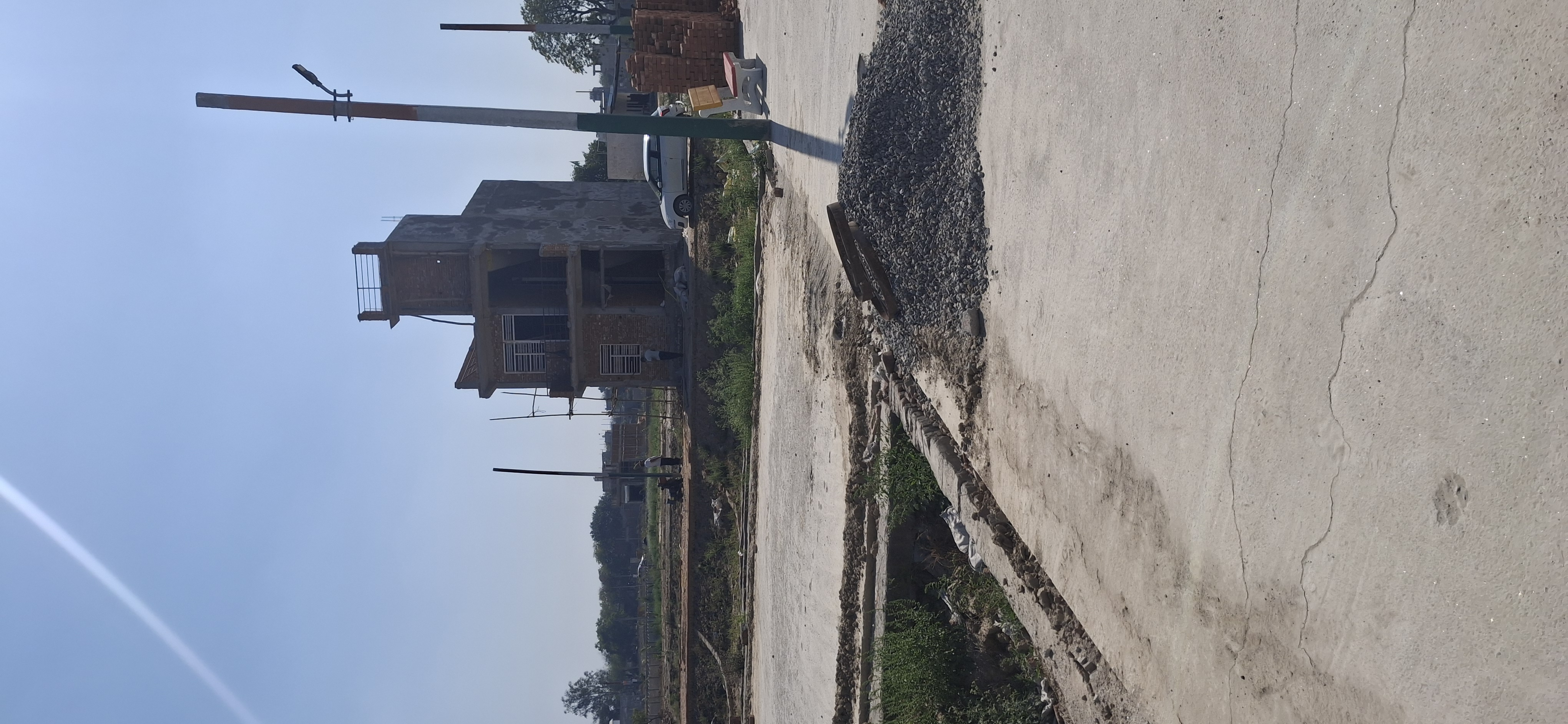 Plot For Sale in Mk Propty 