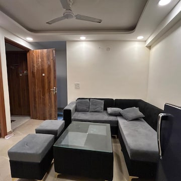 Team Area in 1 BHK Builder Floor at Saket – for Rent