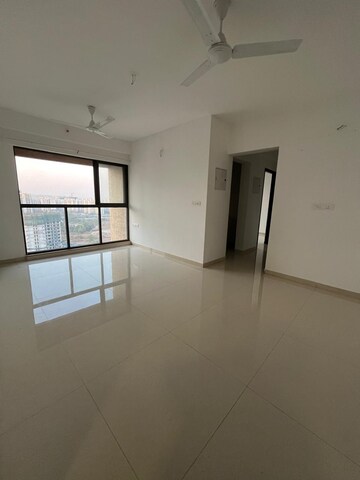 Room in 2.5 BHK Apartment at Lodha Palava Marvella B to G, Dombivli East – for Rent