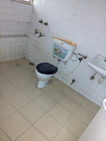 Bathroom in 2 BHK Apartment at Sarita Vihar – for Rent