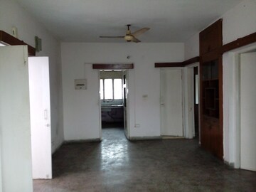 Room in 2 BHK Apartment at Sarita Vihar – for Rent
