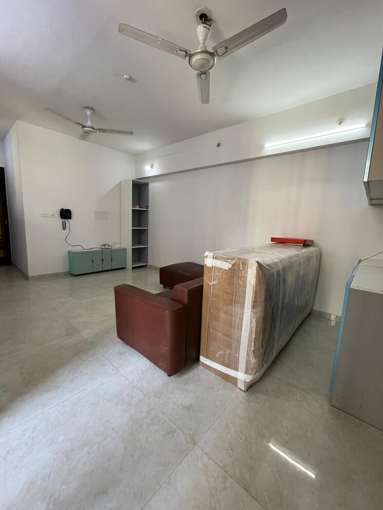 Living Room, lodha-palava-city-lakeshore-greens 1 Bedroom 450 Sq.Ft. Apartment In Dombivli East Thane 8329450