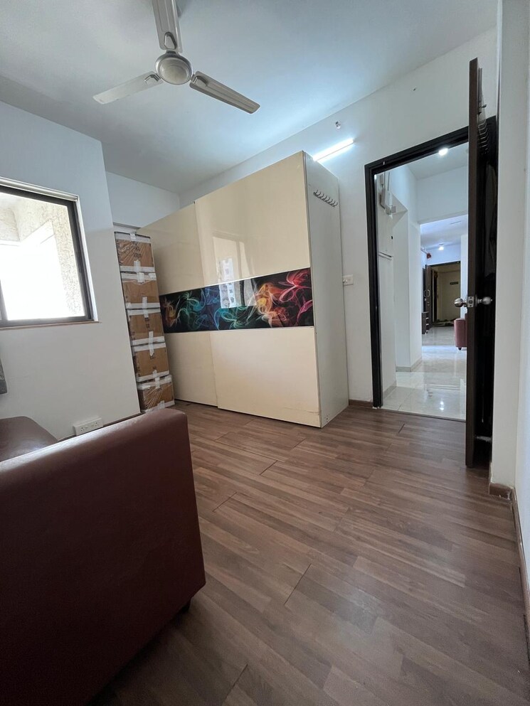 Room, lodha-palava-city-lakeshore-greens 1 Bedroom 450 Sq.Ft. Apartment In Dombivli East Thane 8329450