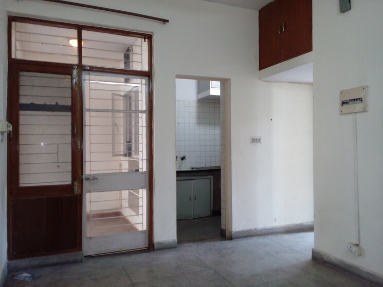 Room, jasola 2 Bedroom 950 Sq.Ft. Apartment In Jasola Delhi 8329451