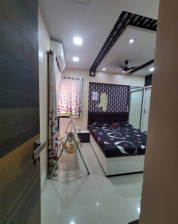 Room in 2 BHK Apartment at Mahape – for Rent