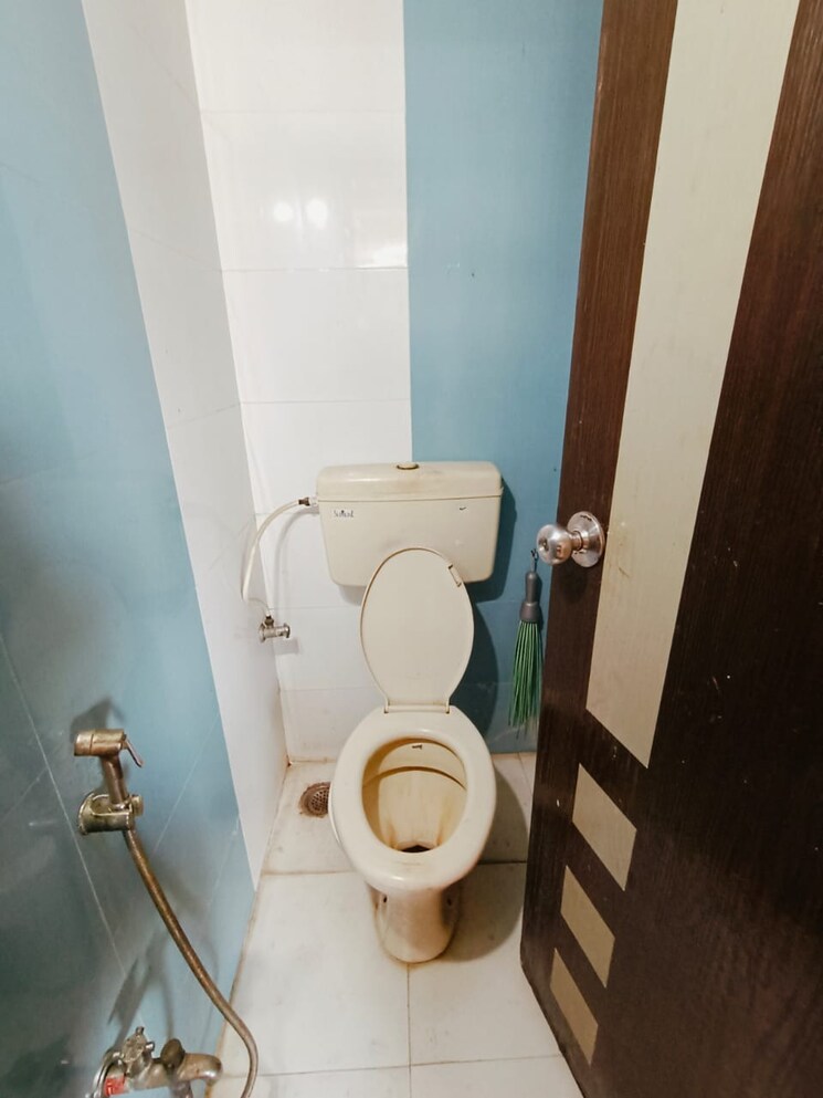 Bathroom, kailash-park-chs-kalyan 1 Bedroom 585 Sq.Ft. Apartment In Kalyan West Thane 8329559