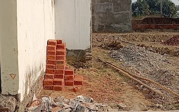 Plot For Sale in Gomti Nagar