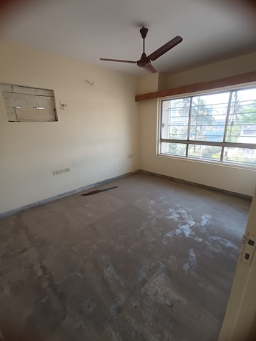 Bedroom in 2 BHK Apartment at Vishal Nagar CHS Malad, Malad West – for Rent