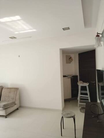 Master Bedroom in 3 BHK Apartment at Group Seven Rushi Heights, Goregaon East – for Rent