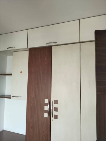 Building Lobby in 3 BHK Apartment at Group Seven Rushi Heights, Goregaon East – for Rent