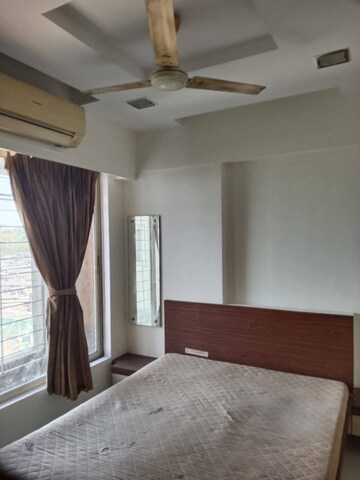 3 BHK Apartment For Rent in Group Seven Rushi Heights, Goregaon East