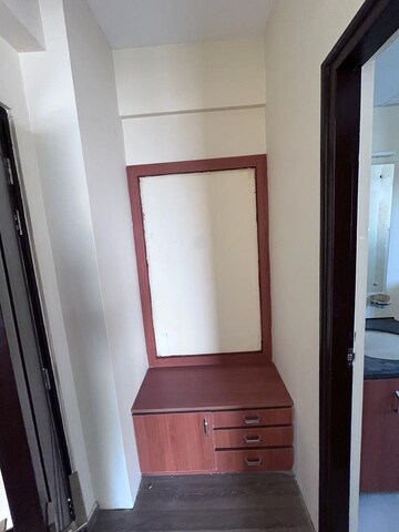 Furnished Amenities in 4 BHK Apartment at Mahindra Vista, Kandivali East – for Sale