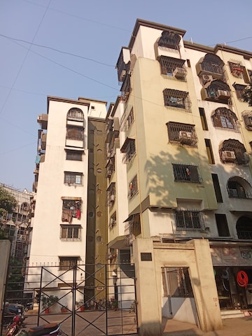 1 BHK Apartment For Rent in Golders Green CHS Borivali West Mumbai  8329679