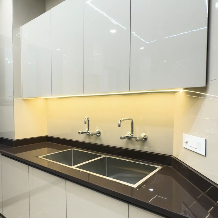 Kitchen, new rajinder nagar 4 Bedroom 250 Sq.Yd. Builder Floor In New Rajinder Nagar Delhi 8329695