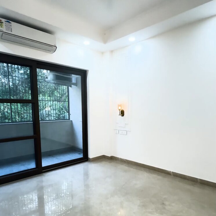 Room, new rajinder nagar 4 Bedroom 250 Sq.Yd. Builder Floor In New Rajinder Nagar Delhi 8329695