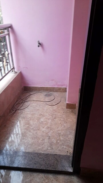 Balcony in 2.5 BHK Builder Floor at Mayur Vihar Phase 1 – for Rent