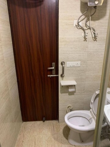 Bathroom in 3 BHK Apartment at Civitech Sampriti, Sector 77 – for Rent