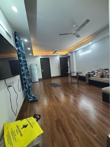 2 BHK Builder Floor For Rent in Saket