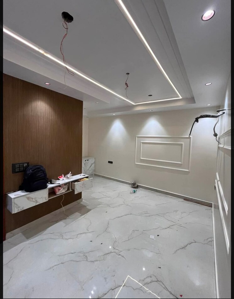 Bathroom, lajpat nagar 2 Bedroom 1000 Sq.Ft. Builder Floor In Lajpat Nagar Delhi 8329758