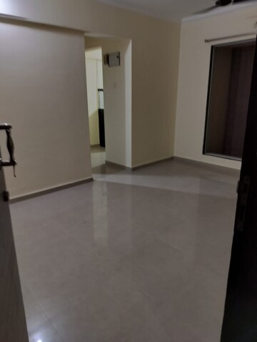 Room in 2 BHK Builder Floor at Kavesar – for Rent