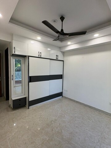 3 BHK Builder Floor For Rent in Sector 12a