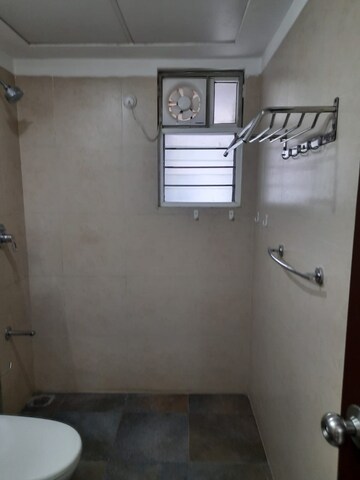 Room in 3 BHK Apartment at Aditya Imperial Heights, Hafeezpet – for Rent