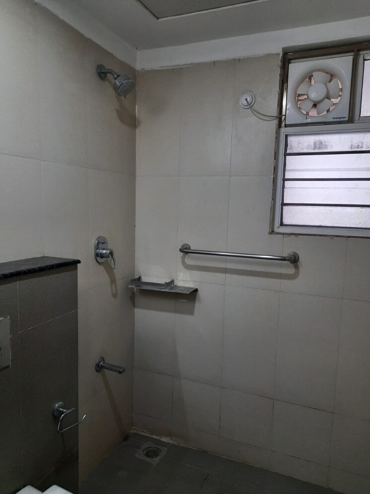 Bathroom, aditya-imperial-heights 3 Bedroom 2000 Sq.Ft. Apartment In Hafeezpet Hyderabad 8329884