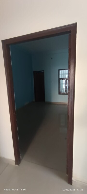 Room in 1 BHK Independent House at Karunapuram – for Sale