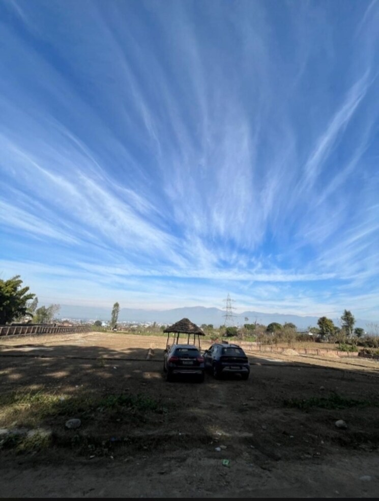 undefined, shimla bypass road  300 Sq.Yd. Plot In Shimla Bypass Road Dehradun 8329894