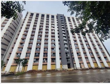 2 BHK Apartment For Sale in Lodha Crown Taloja Quality Homes, Dombivli East