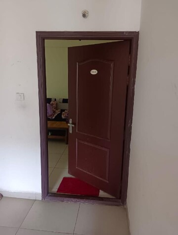 Room in 3 BHK Apartment at EIPL Corner Stone, Gandipet – for Rent