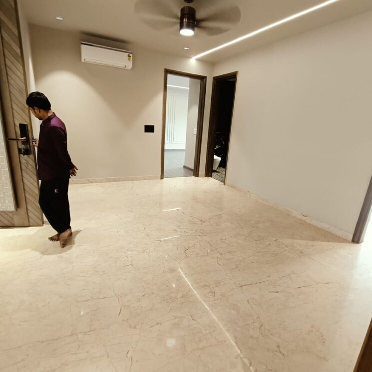  Parking, uppal-southend 3 Bedroom 2160 Sq.Ft. Builder Floor In Sector 49 Gurgaon 8330128