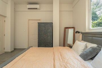 Bedroom in 2 BHK Villa at Siolim – for Rent
