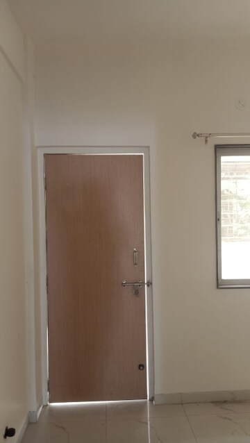 Room in 2.5 BHK Villa at Makhmalabad – for Rent