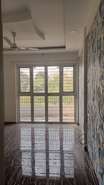 Room in 2.5 BHK Villa at Makhmalabad – for Rent