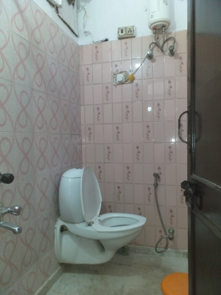 Master Bedroom, old rajinder nagar 1.5 Bedroom 750 Sq.Ft. Builder Floor In Old Rajinder Nagar Delhi 8330206