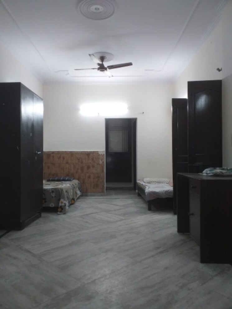 Living Room, old rajinder nagar 1.5 Bedroom 750 Sq.Ft. Builder Floor In Old Rajinder Nagar Delhi 8330206
