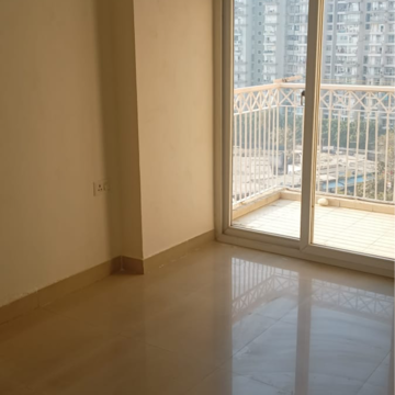 Room in 2 BHK Apartment at Arihant Arden, Sport City 1 – for Rent