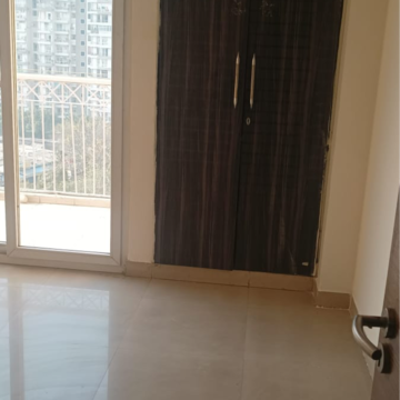 Room in 2 BHK Apartment at Arihant Arden, Sport City 1 – for Rent