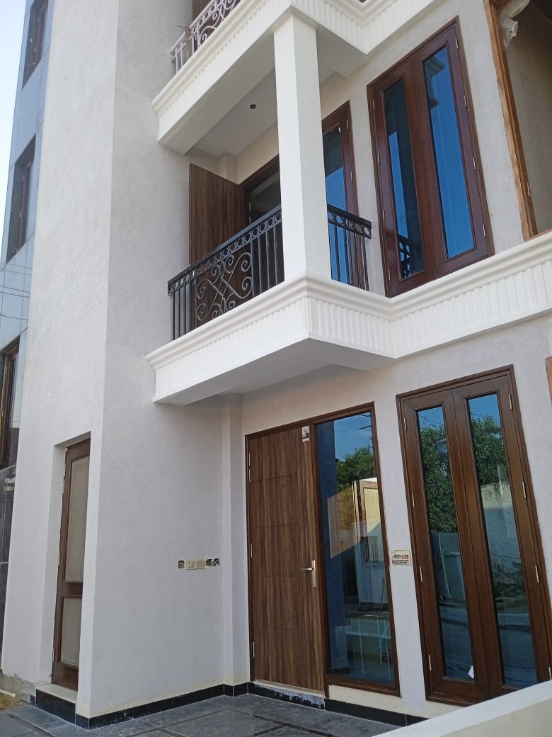 4 BHK + Pooja Room Villa For Sale in Raj Nagar Extension