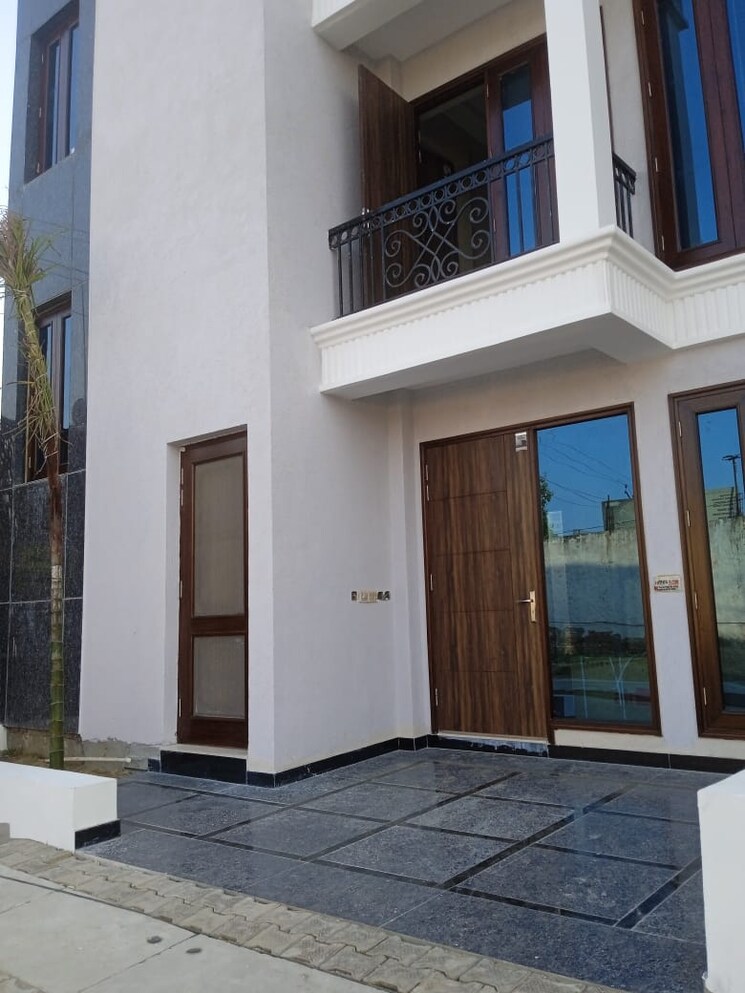 undefined, raj nagar extension 4 Bedroom 1660 Sq.Ft. Villa In Raj Nagar Extension Ghaziabad 8330205