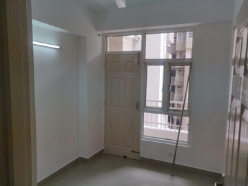 2 BHK Apartment For Rent in Aims Golf City, Sector 75