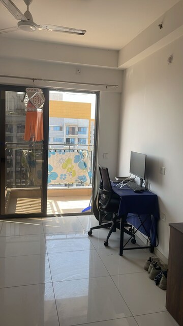 Gym in 2 BHK Apartment at Magarpatta Trillium, Hadapsar – for Rent