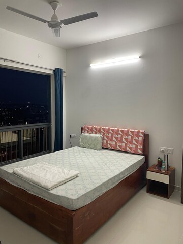Bedroom in 2 BHK Apartment at Magarpatta Trillium, Hadapsar – for Rent