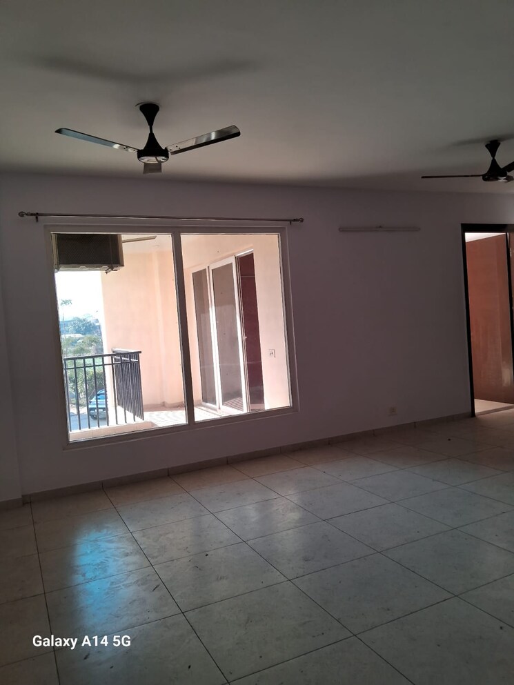 Room, motiaz-royal-citi 3 Bedroom 1918 Sq.Ft. Apartment In Ambala Highway Zirakpur 8330260