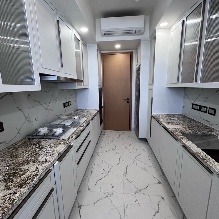 Kitchen, dlf-city-phase-v 3.5 Bedroom 1754 Sq.Ft. Builder Floor In Sector 53 Gurgaon 8330285