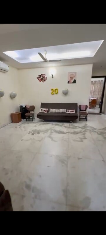 Bedroom in 3 BHK Builder Floor at Lajpat Nagar – for Rent